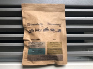 A sealable bag made of paper with the coating on the inside. After use, the packaging is placed in the waste paper recycling bin with the bioactive materials.