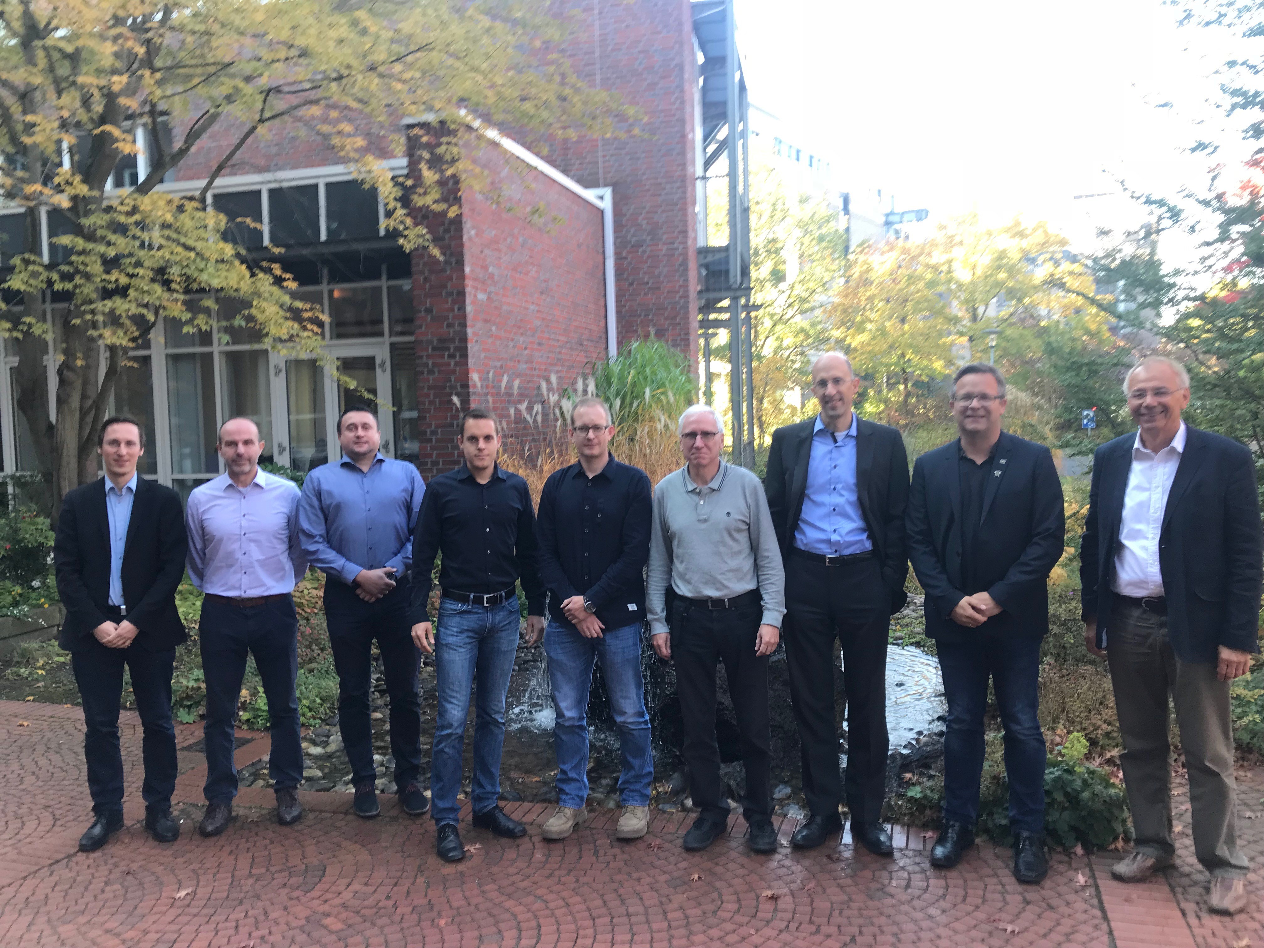 Teilnehmer des vierten Netzwerktreffens des PerFluSan-Netzwerks am Standort Hannover der Mull und Partner Ingenieurgesellschaft mbH Teilnehmer des vierten Netzwerktreffens des PerFluSan-Netzwerks am Standort Hannover der Mull und Partner Ingenieurgesellschaft mbH