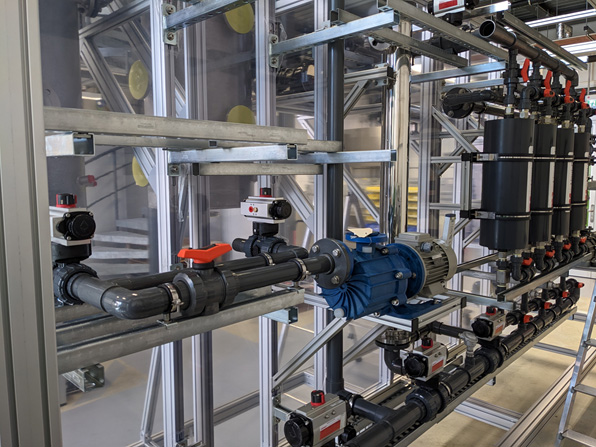 Set-up of the AmmoRe pilot plant in the technical center at Fraunhofer IGB